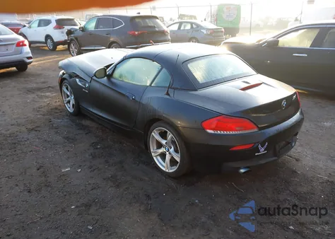 2016 BMW Z4 Sdrive35I z USA, uszkodzony, nr VIN WBALM7C57G5B60195